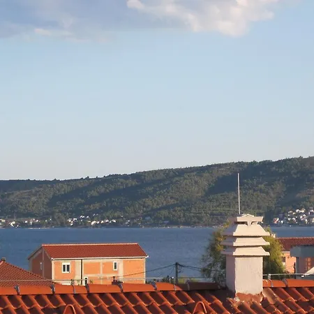 Dalmatino Apartmán *