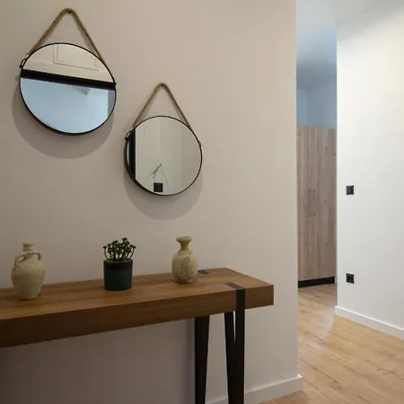 Dalmatino Apartment *