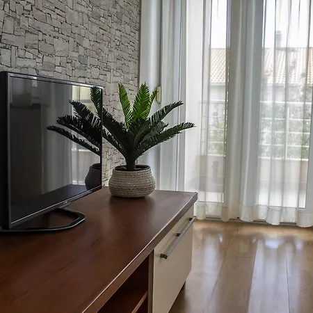 Dalmatino Apartment Kastela